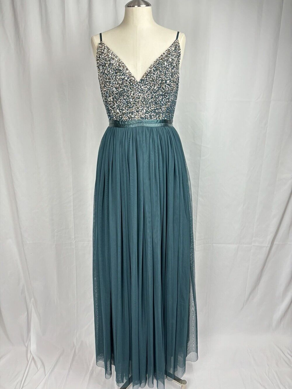 NEW BHLDN Avery Dress Gown Green Embellished Tulle Skirt Formal Size 4 Fairy